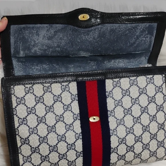 SALE! Authentic Gucci GG Supreme Sherry Line Leather Vtg Clutch Bag - Picture 11 of 16